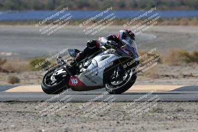 media/Nov-16-2025-Race Pace (Sun) [[8c5fa54630]]/Verified Riders/3-Turn 14 (1045am)/